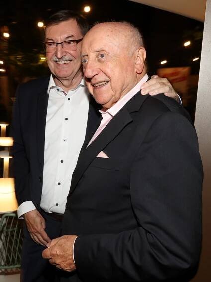 Oslava sedmdesátin Zdeňka Bartáka: Felix Slováček a oslavenec Zdeněk Barták