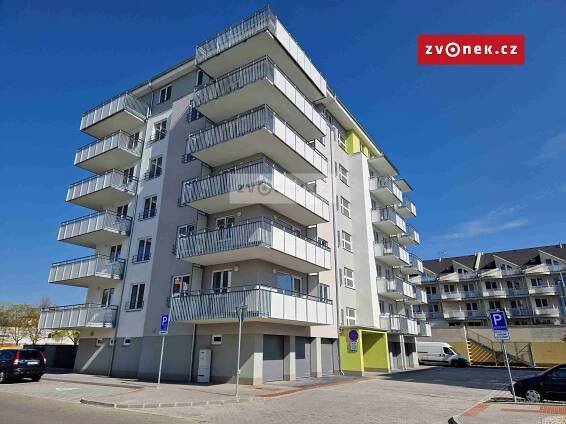 Pronájem Byt 2+kk, Uherské Hradiště