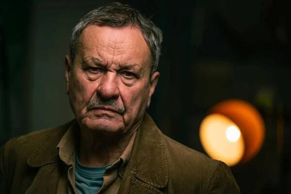 Velký přehled podzimních novinek České televize. Od seriálů po iVysílání