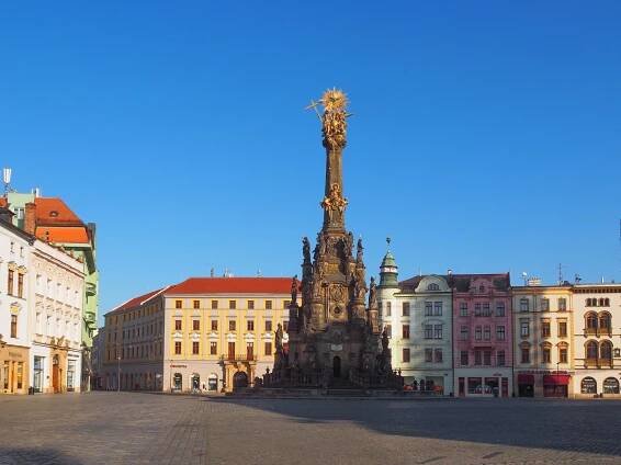 Fotogalerie • Sloup Nejsvětější Trojice (Mariánský, morový sloup) • Mapy.com