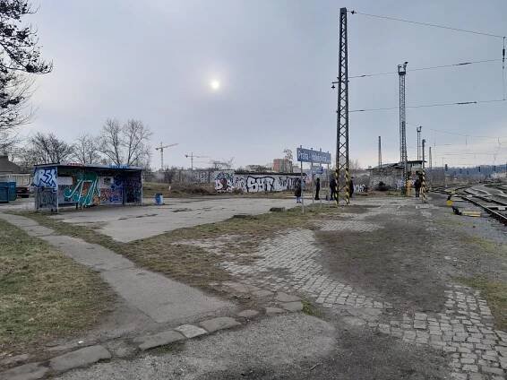 Photos • Praha-Holešovice railway stop (Abandoned structure or settlement) • Mapy.com