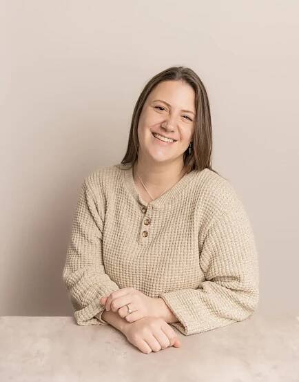 Emma Groth | Sanare Team