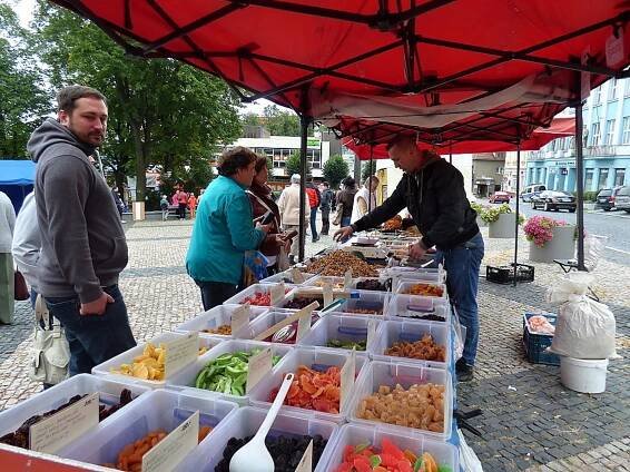 Farmářská sezona v Sedlčanech začíná. Další trhy na Příbramsku čekají na duben
