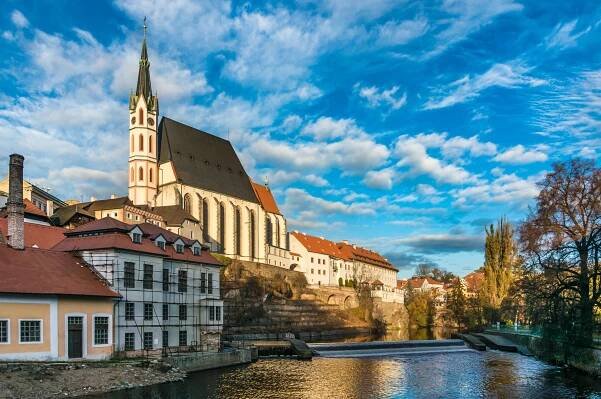 Český Krumlov se vstupy a transfery z/do hotelu | Hotel Belvedere – Daysin.com