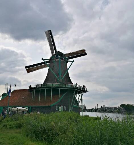 All the information you need to visit Zaanse Schans in the Netherlands on a budget!