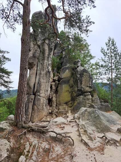Horalka Anička - výlet Obří sud Javorník- Malá Skála - Vrcholovka.cz