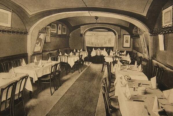 Sprostí výčepní, hampejzy i ráje umělců. "Praha ožralá" mapuje historii pivní kultury