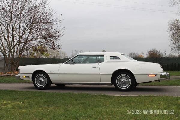 1974 Ford Thunderbird :: AMHK Motors