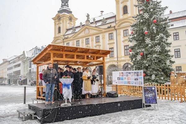 GALERIE: Advent přinesli do Písku nádherní andělé. Podívejte, jak městu sluší
