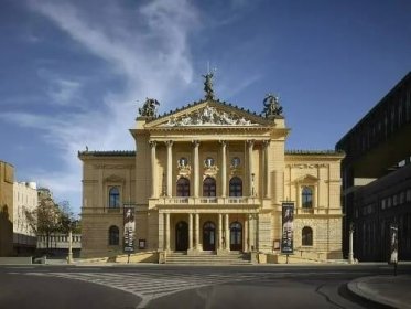 Státní opera Praha program, vstupenky a další informace