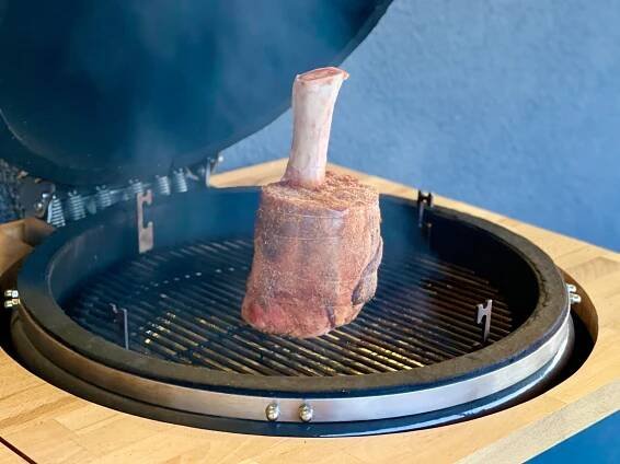 Beef Hammer vom Grill | www.bbqin.de