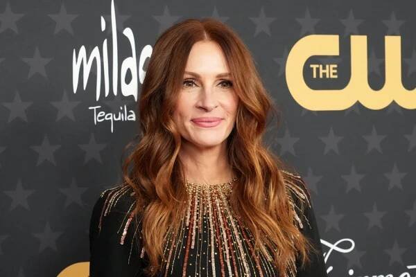 Julia Roberts emma roberts lookalike