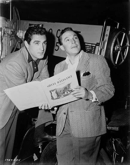 Jacques Bergerac, Gene Kelly - Děvčata - Z natáčení