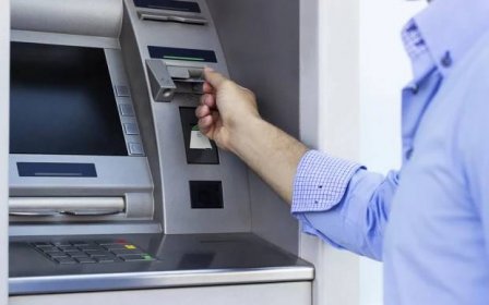 Platby v rámci banky a vklady na bankomatech zpracovává Komerční banka okamžitě