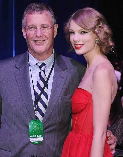 Why Taylor Swift's 'Terrified' Father Opposed Her Taking a Political Stance