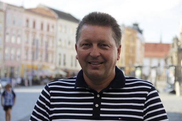 Co po povodni stavíme, musí být lepší, než předtím, říká kandidát Starostů a povodňový koordinátor Radim Sršeň