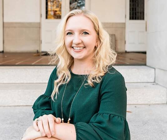 Staff: Ashley Arnold, LCSW, RPT – Campbell Psychological Services