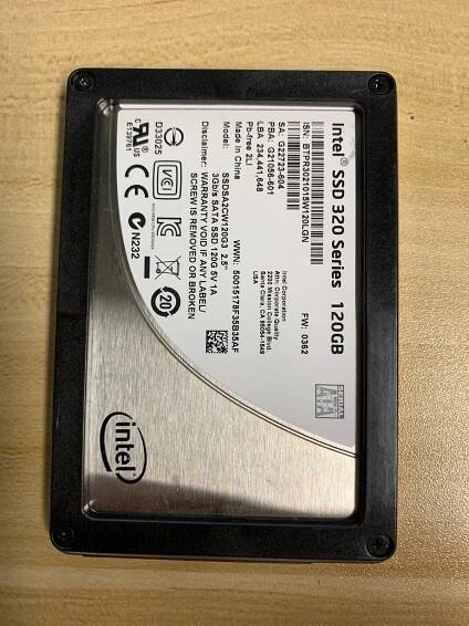 120GB Intel SSDSA2CW120G3 Data Recovery 4