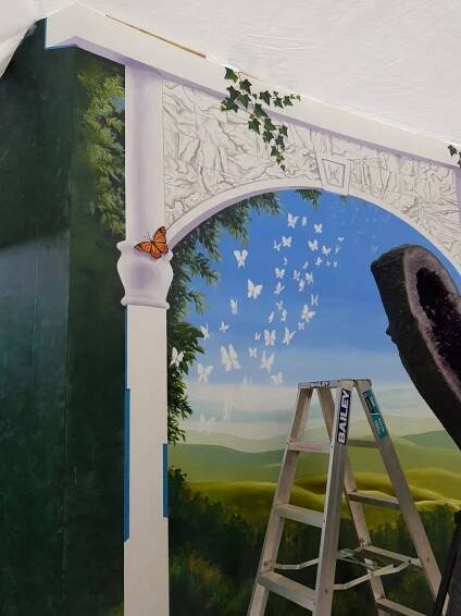 Trompe Wingwall Day 29 - Butterflies and greenery
