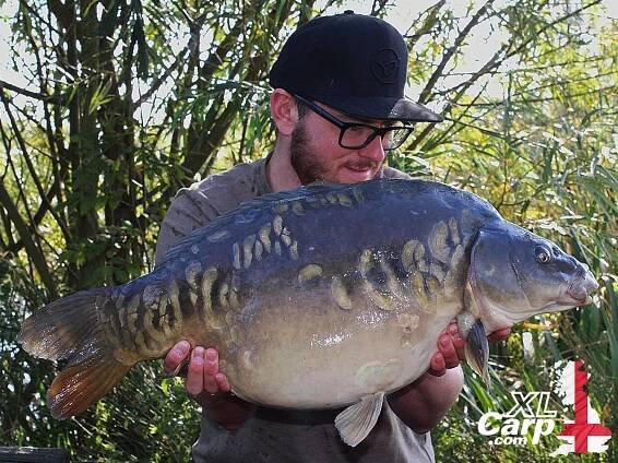 Valley Lake Syndicate - XL Carp Fryerning