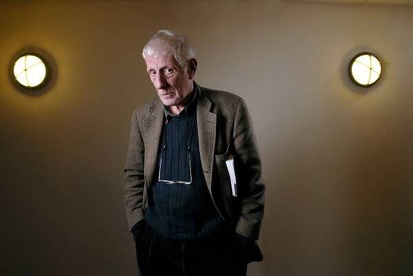 Jonathan Miller, theater director, comedian and TV personality, dead at 85