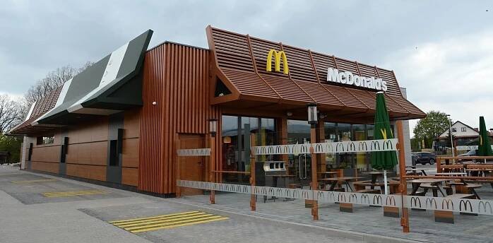 McDonald's v Kudowě-Zdrój je připravený k otevření. Poláci i Češi jsou nedočkaví