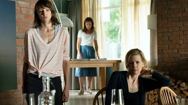 Liberame – Nach dem Sturm - Schwere See - Z filmu - Natalia Belitski, Ina Weisse