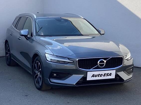 Volvo V60, 2020 - celkový pohled