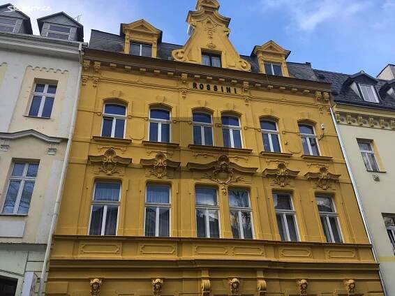 Pronájem bytu 4+1 125 m², Bulharská, Karlovy Vary
