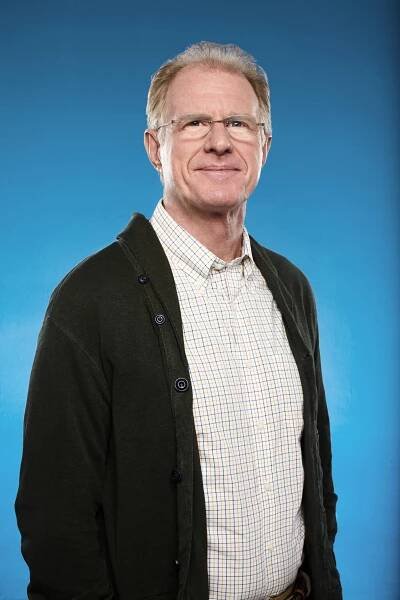 Naši nebo vaši - Promo - Ed Begley Jr.