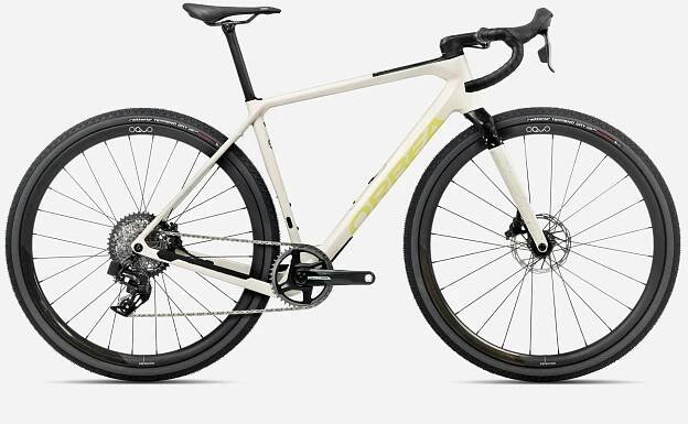 Orbea racefietsen gravelfietsen terra orca oiz bergasports