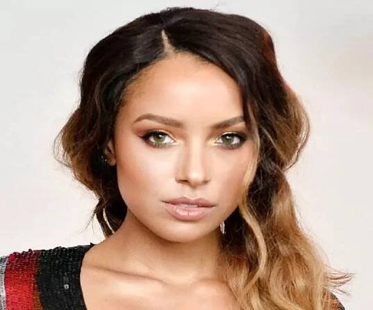 Kat Graham Biography - Facts, Childhood, Family Life & Achievements