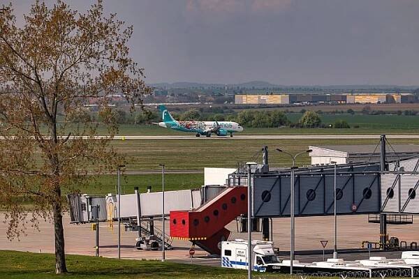 VIDEO Odstartovala nová přímá linka mezi Rijádem a Prahou | PrahaIN 