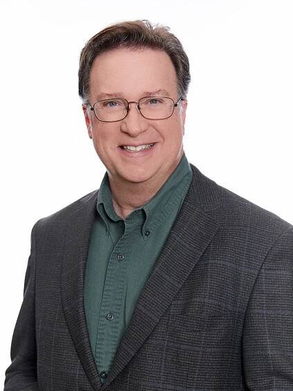 Headshot of Eric Scott, MA: Vice President of Human Resources/Director, Principal Paleontologist.