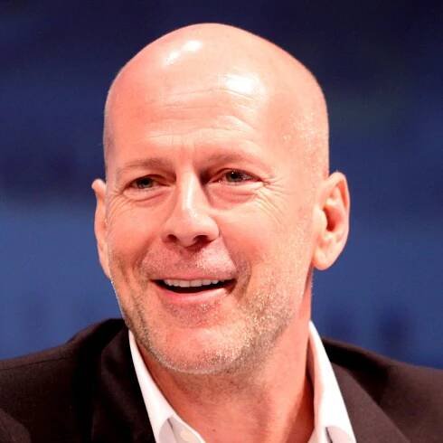 Bruce Willis (70) už nemluví, nechodí a nevzpomíná. Z akčního hrdiny se stal tichý pozorovatel