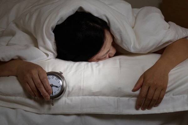 We've always been told we need 8 hours sleep. For women, that's not right.