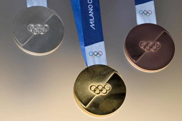 Olympijské medaile, o které se bude soutěžit na Letních olympijských hrách v roce 2026.