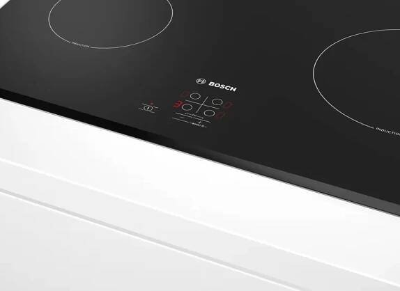 Sada BOSCH HBA534EB0 + PUG611AA5E + BFL623MB3 + SMV25AX06E Třída energetické účinnosti A