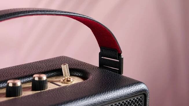Marshall Kilburn III red velvet strap