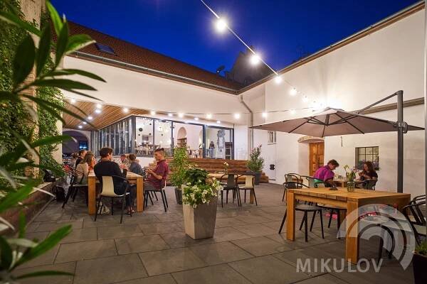 Vinařství Šílová – Restaurace | Město Mikulov