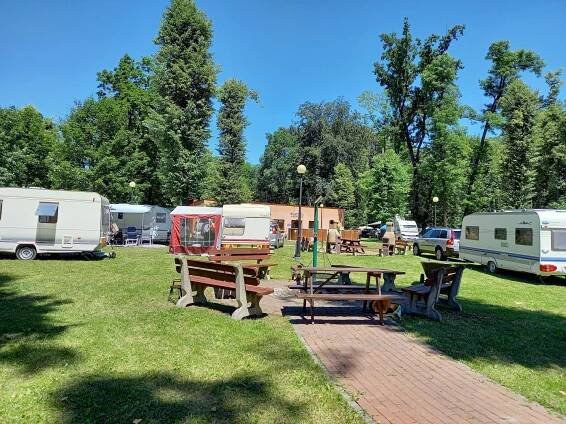 Pod Czarnym Bocianem | Camping w Cieszynie