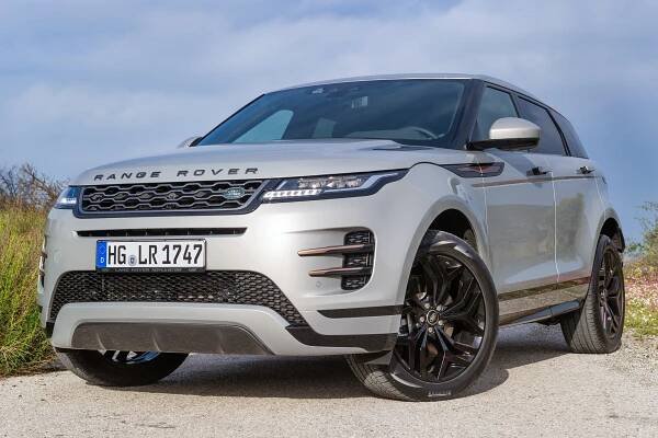 Recenze nového Range Roveru Evoque: Rozhodně to není auto „jen pro ženy“! Co umí a jaké má slabiny?