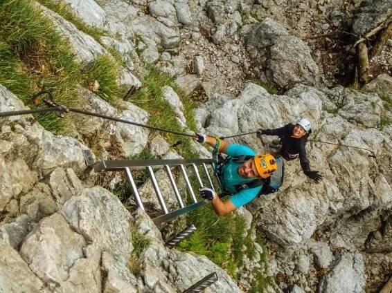 Ferrata Drachenwand - žebříky na prvním úseku