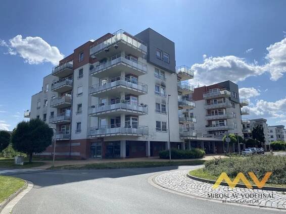 Pronájem bytu 2+kk, 58 m2, Hradec Králové, ulice Rybova, okres Hradec Králové
