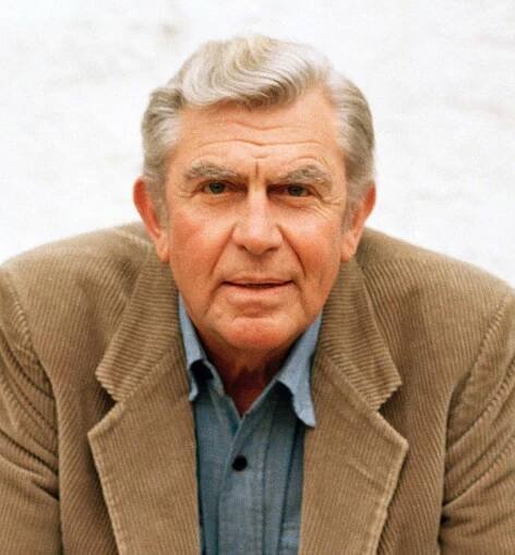 50 Famous People With ENFJ Personality Type