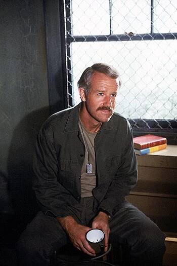 M*A*S*H - Season 11 - Nashledanou, sbohem a amen - Z filmu - Mike Farrell