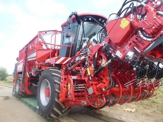 Another lot of Holmer harvesters to Turkey – LIVO LOGISTICS