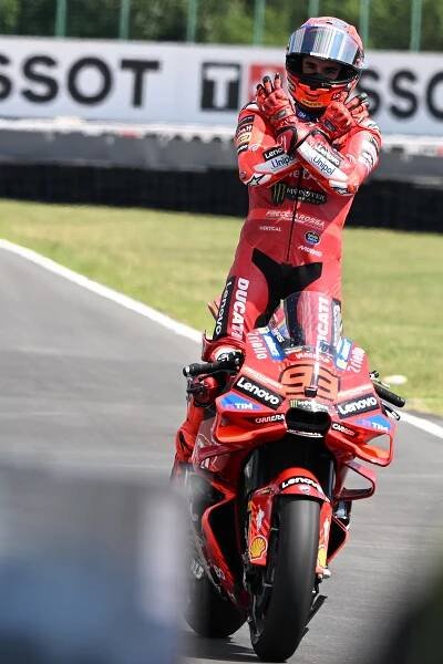 Velký zájem o MotoGP v Brně: Pořadatelé čekali dvě stě tisíc diváků, přišlo víc