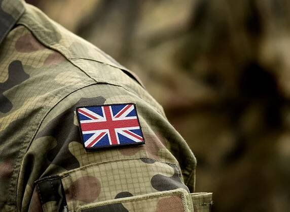 Britské speciální jednotky byly uvedeny do pohotovosti. Mají vyrazit na Ukrajinu