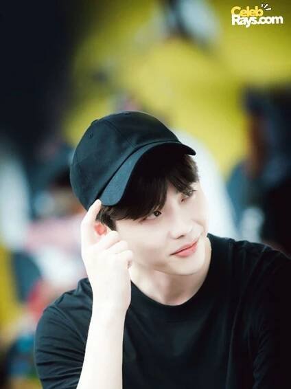 Lee Jong Suk career